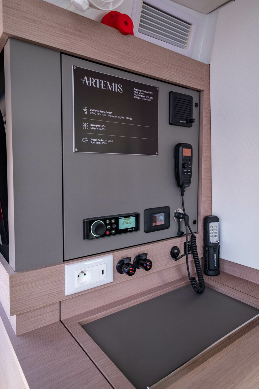 Fountaine Pajot Isla 40 — photo 23