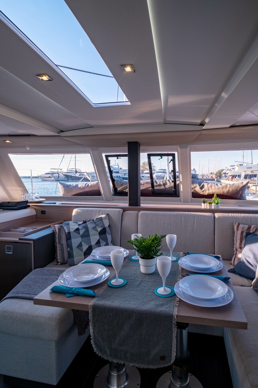 Fountaine Pajot Isla 40 — photo 32