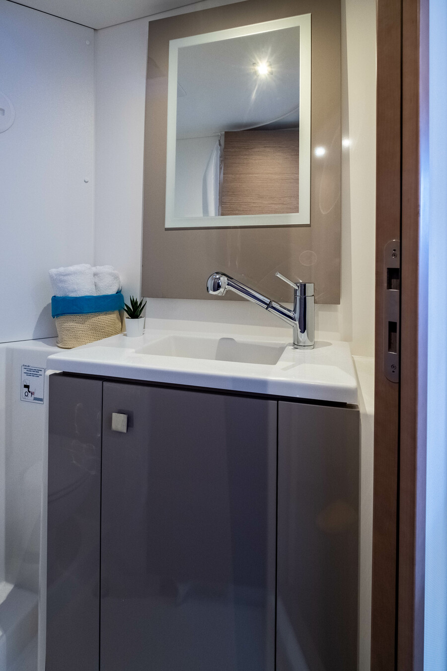 Fountaine Pajot Isla 40 — photo 54