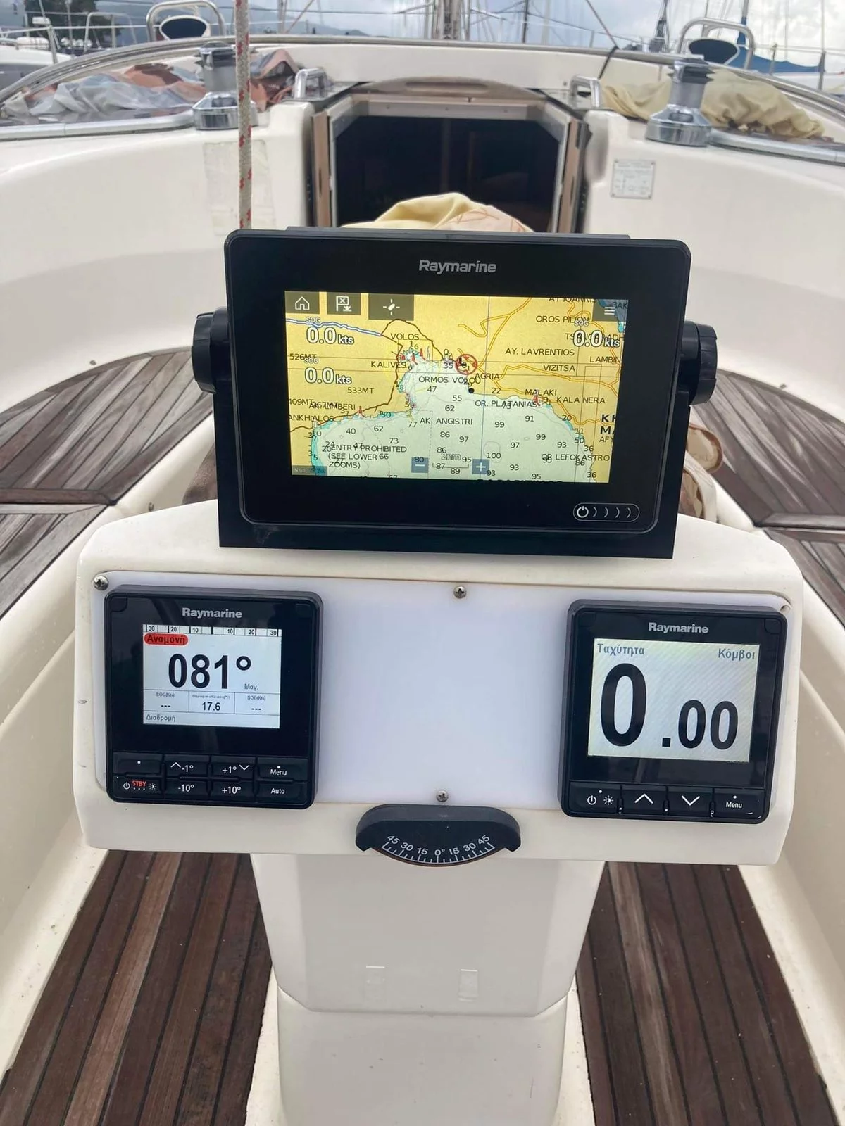 Bavaria 40 Cruiser (Santana)  - 16