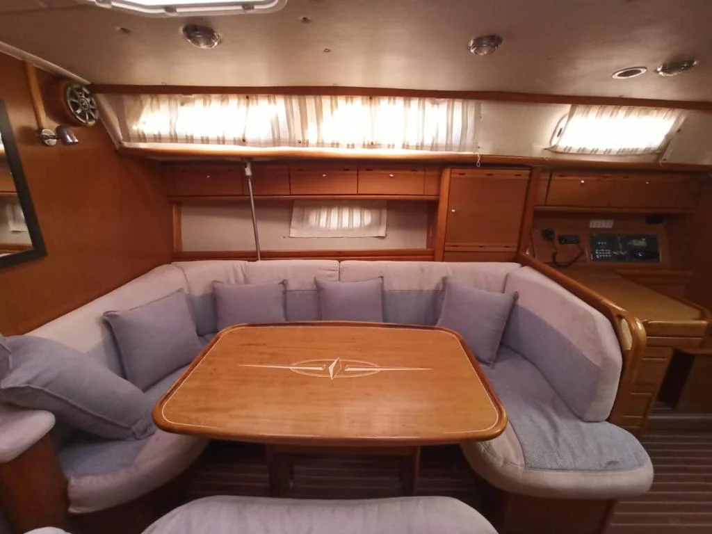Bavaria 40 Cruiser (Santana)  - 13