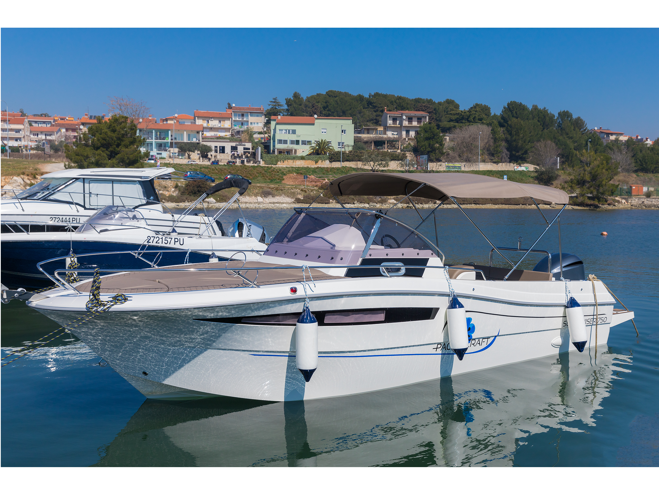 Photo #1 - Pacific Craft 750 Sun Cruiser (No name) in Pula - 17505