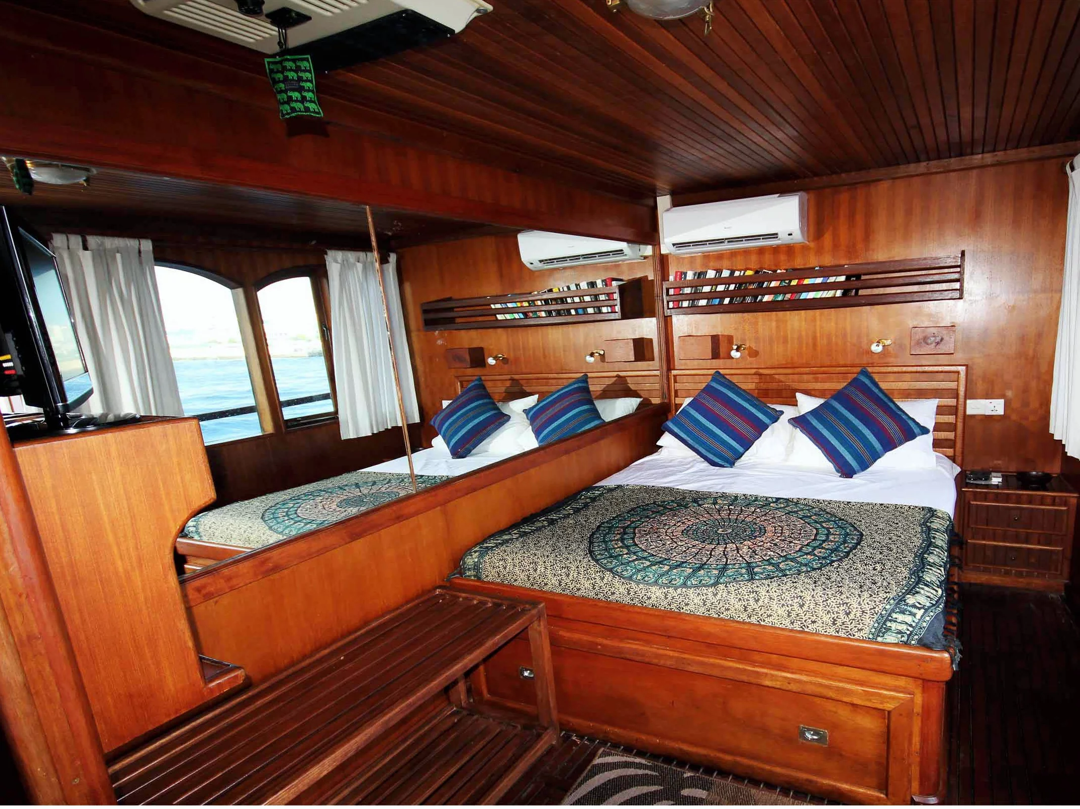 Dhoni 4 pax (Stella 1) Interior image - 5