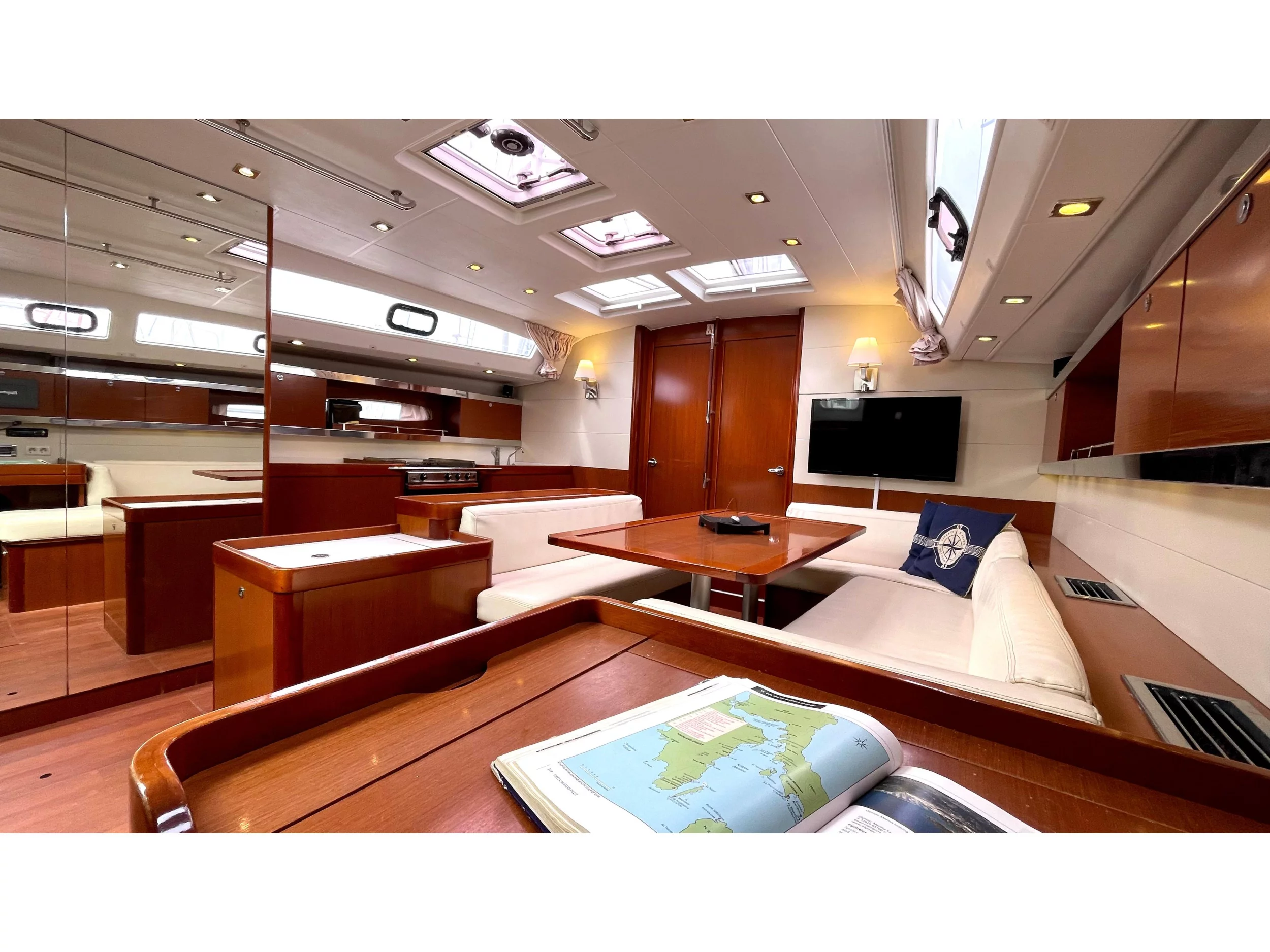 Oceanis 50 (Thano ( - - 12 pax)) Interior image - 1