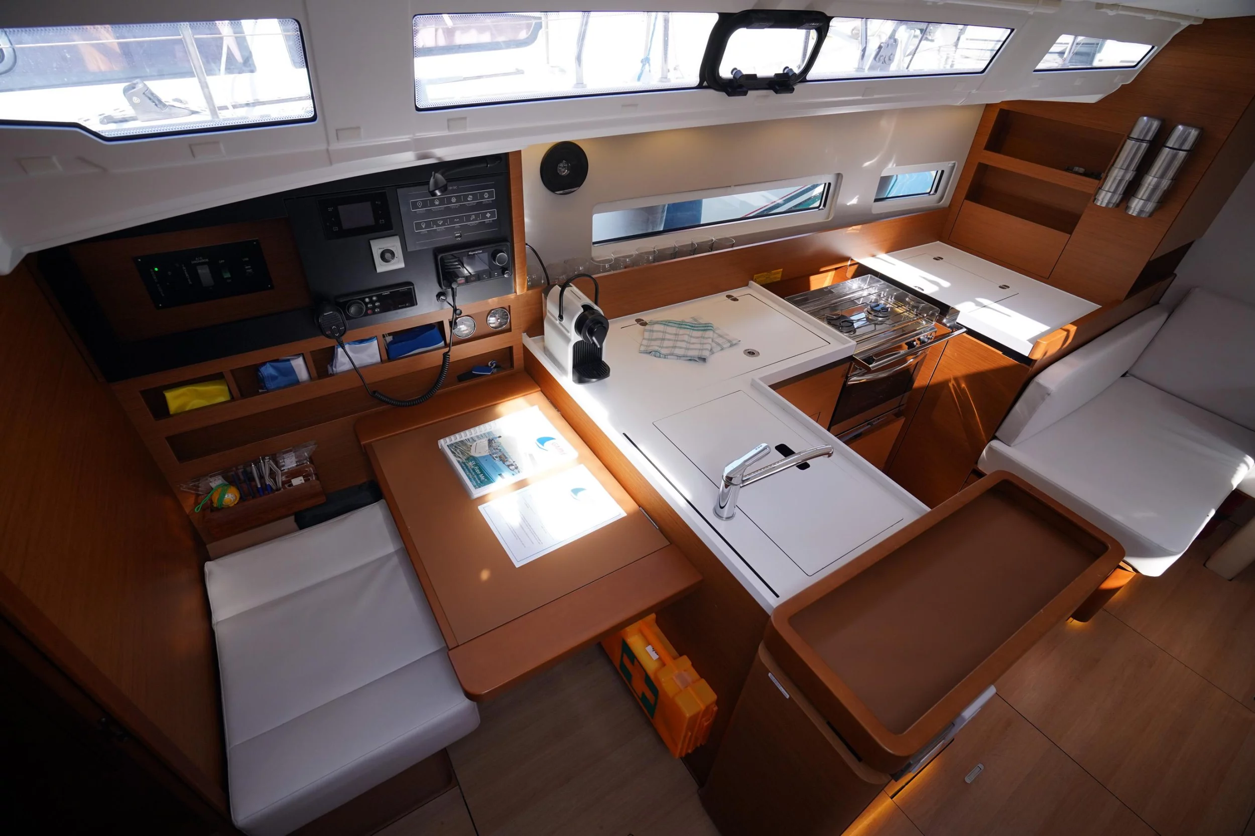 Sun Odyssey 410 (Free Me)  - 9