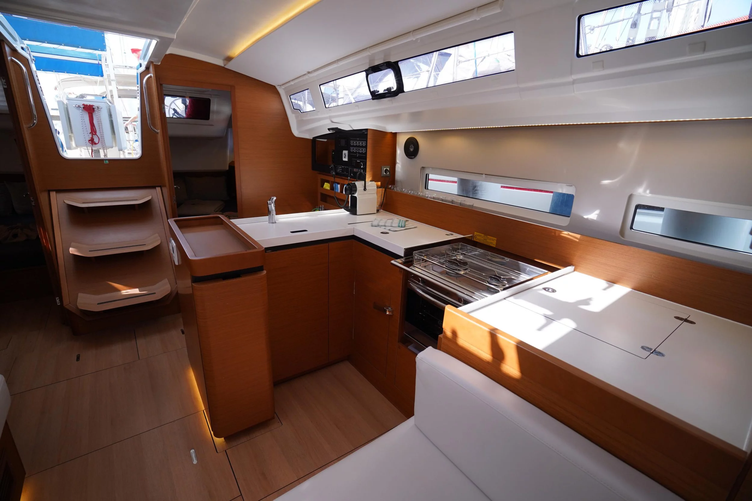 Sun Odyssey 410 (Free Me)  - 1