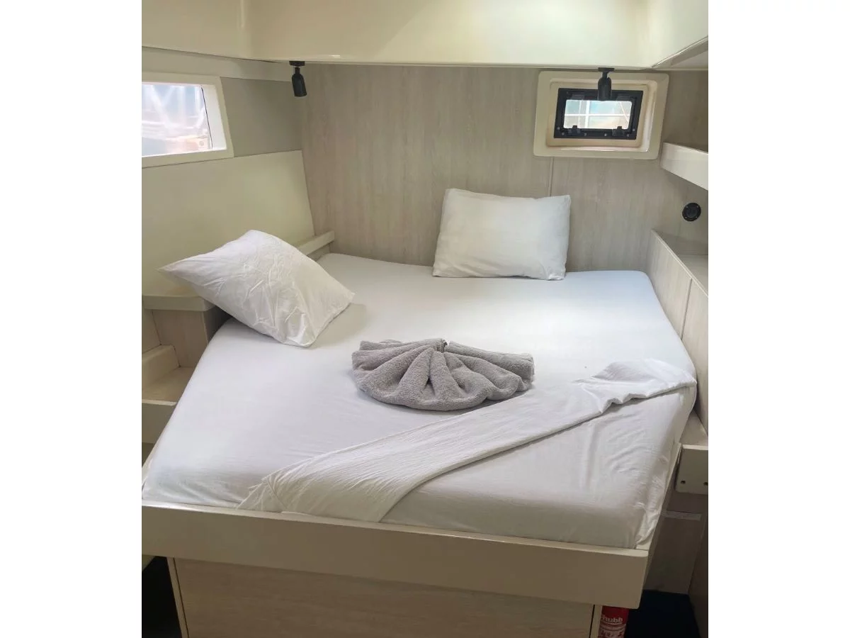 Leopard 48 (Sunday Kinga) Interior image - 11