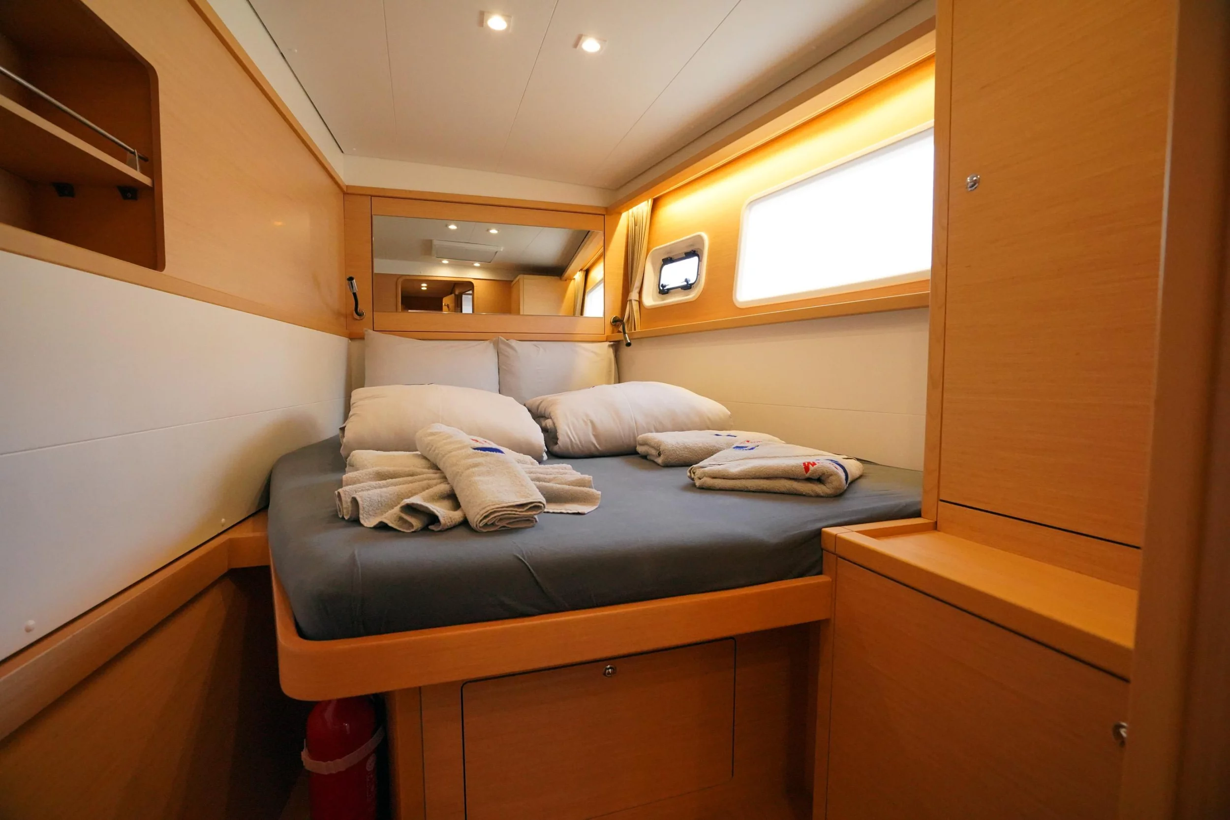 Lagoon 450F (Big Dream)  - 12