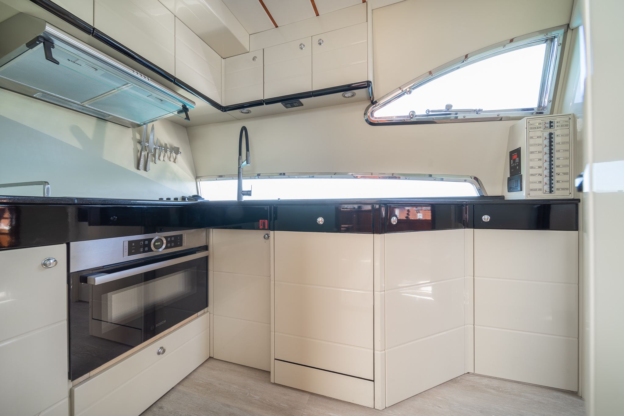 Ferretti 68 — photo 4