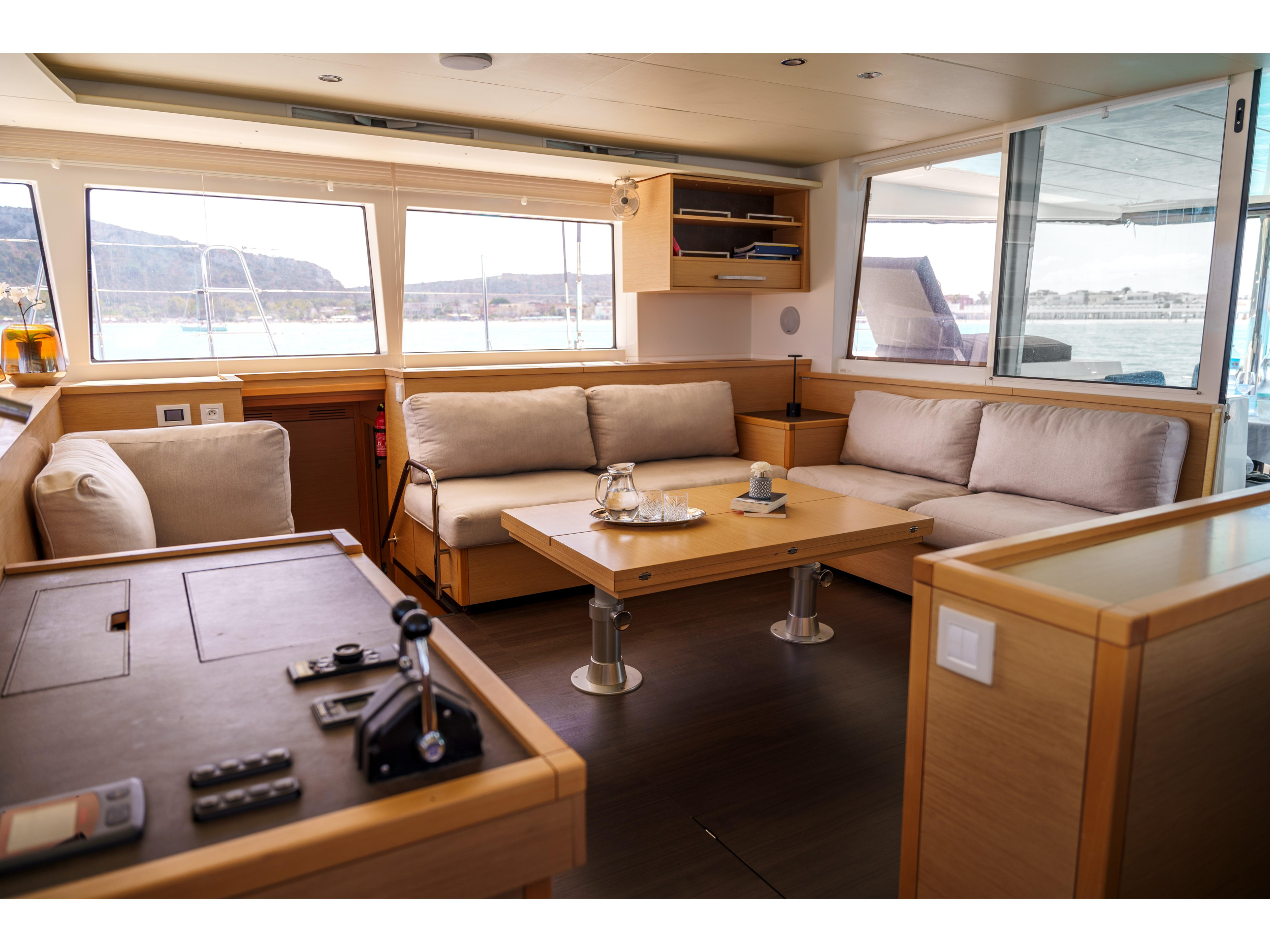 Photo #15 - Lagoon 560 S2 (Taipan) in Portisco - 21468