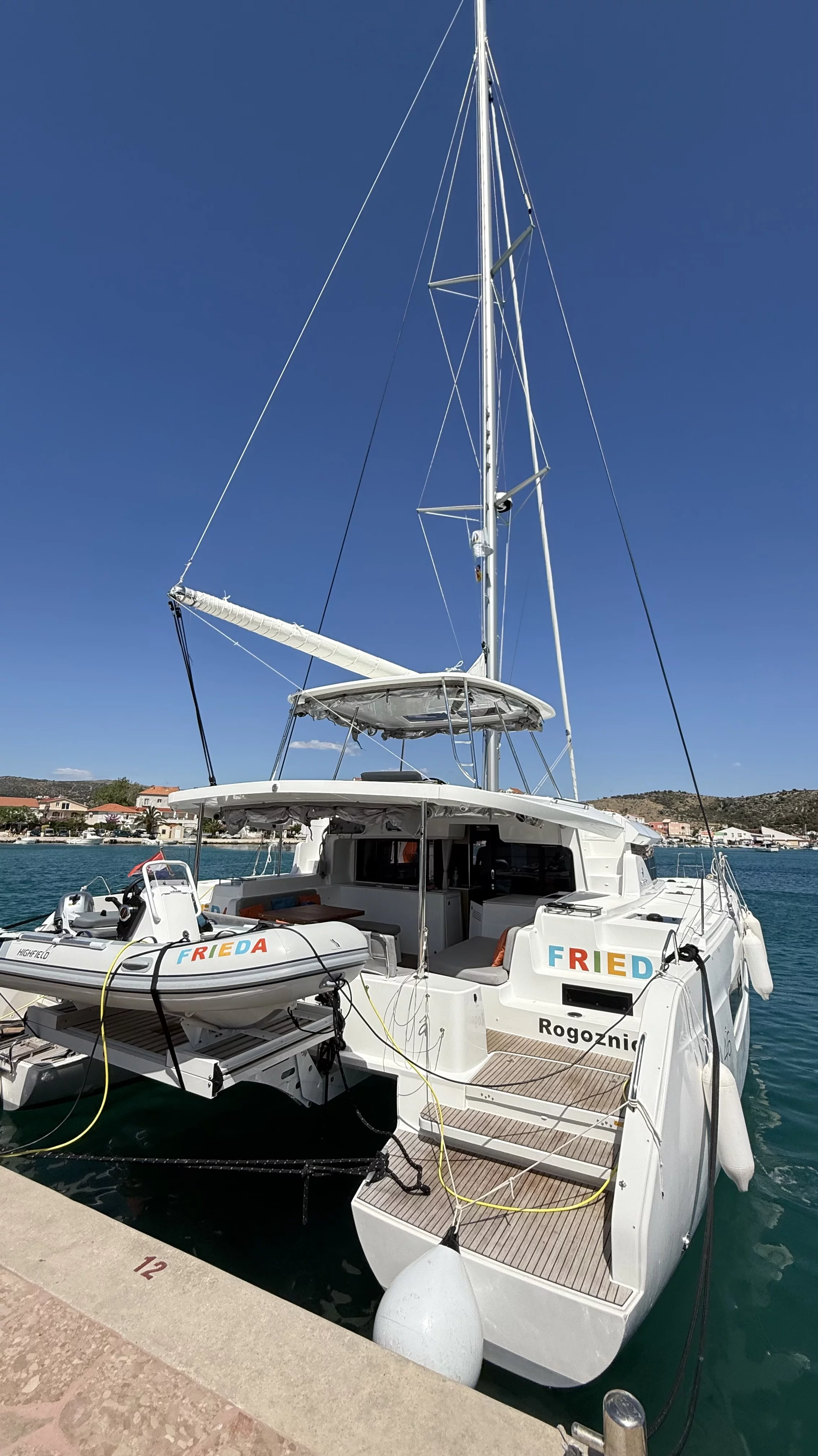 Lagoon 46 (FRIEDA)  - 19