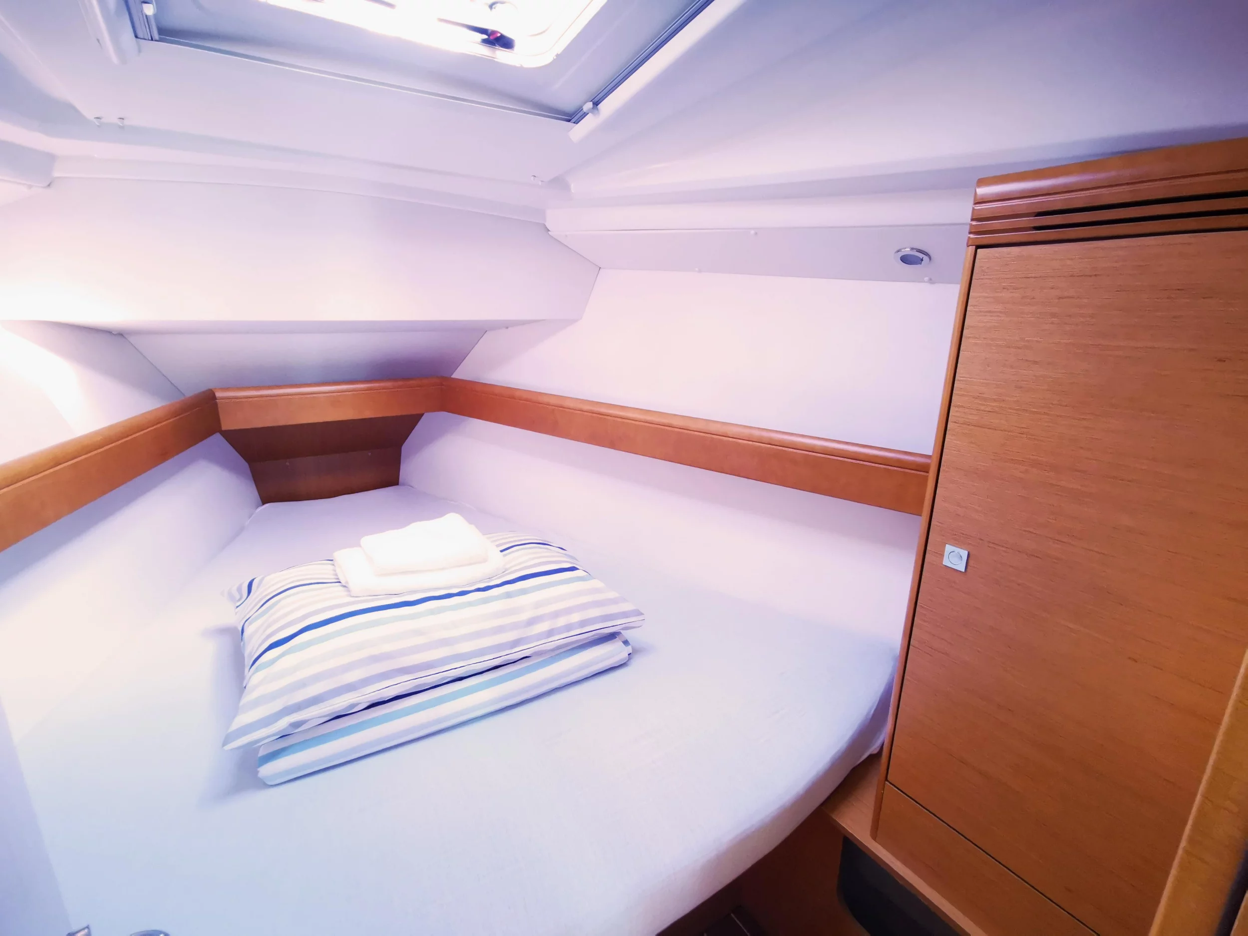 Sun Odyssey 36i (Mia)  - 5