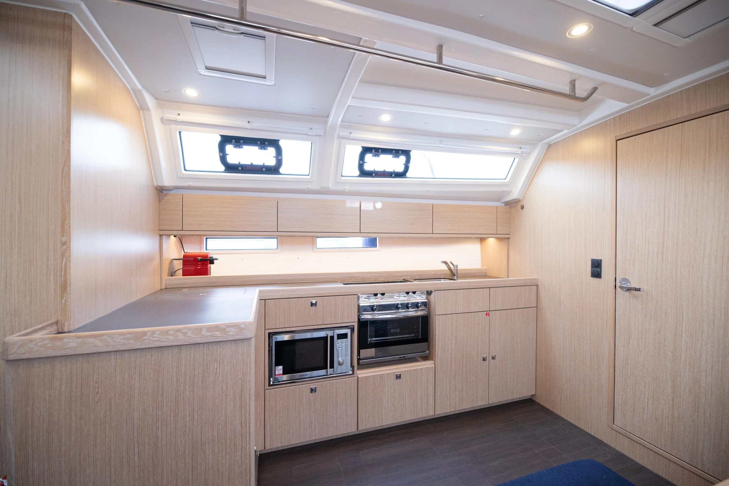Bavaria Cruiser 46 (Blue-D)  - 2