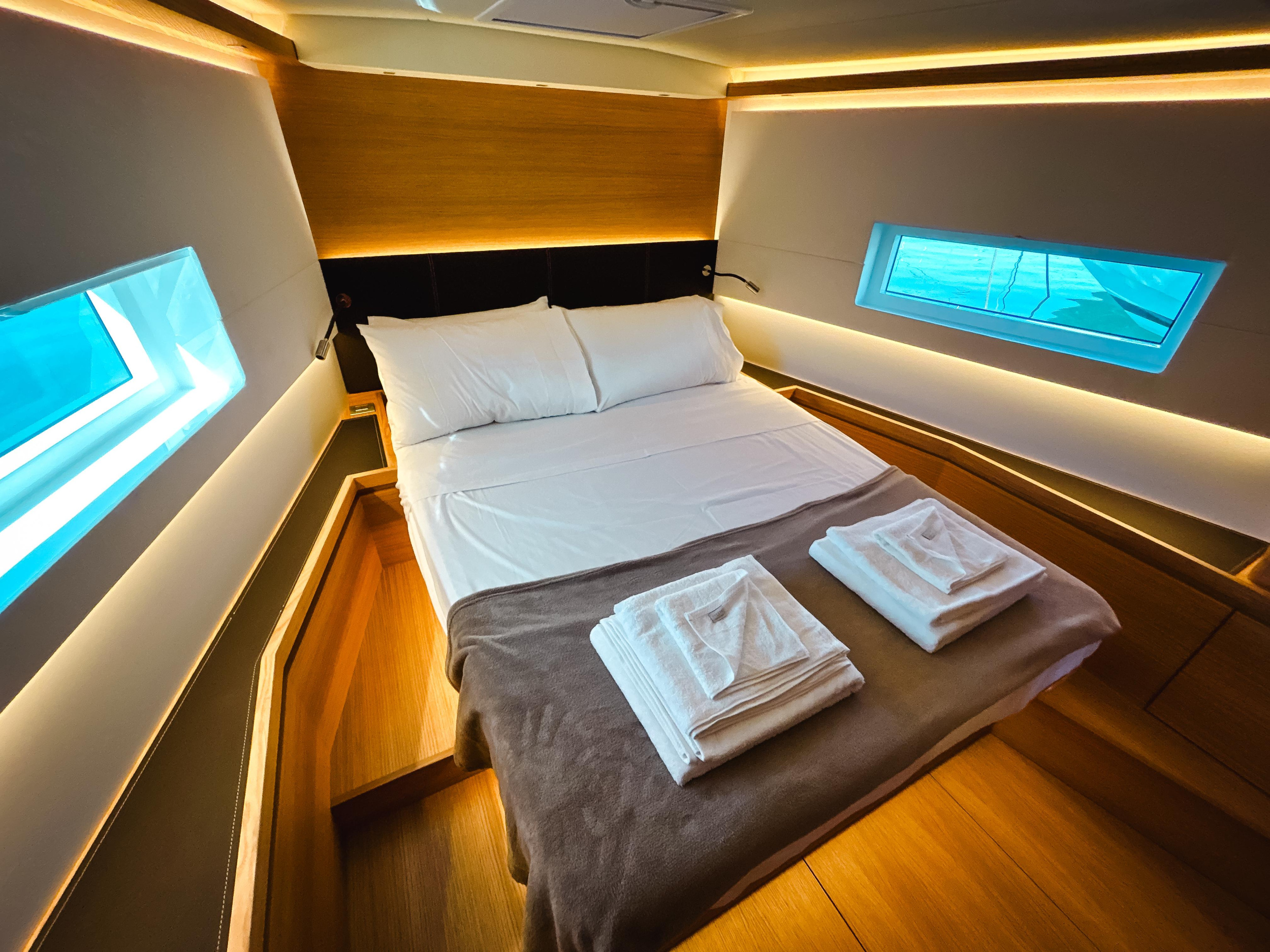 Solaris 50 — photo 14