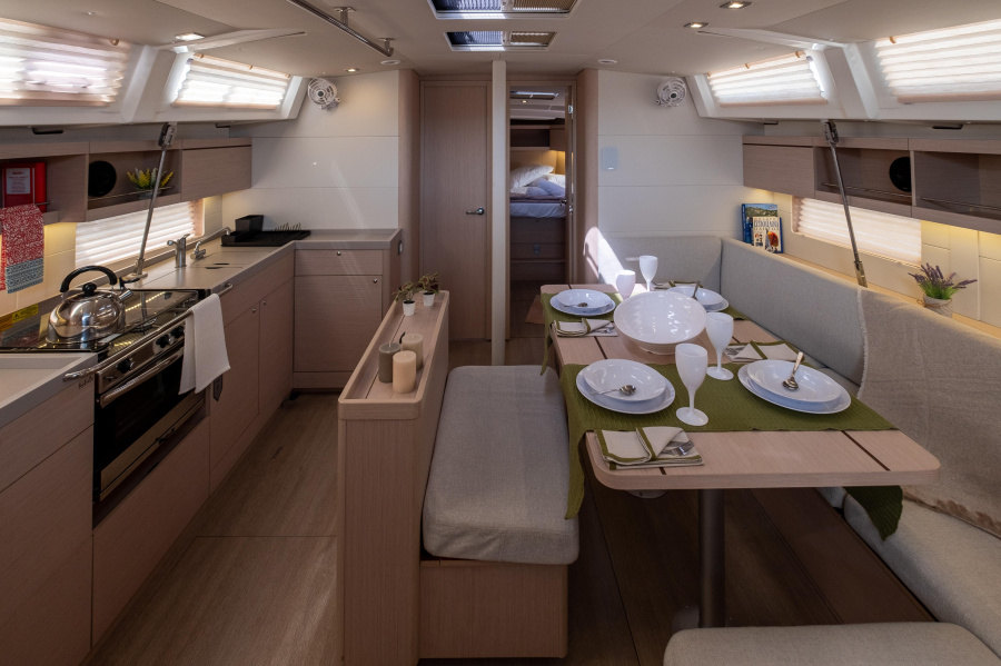 Oceanis 46.1 — photo 40