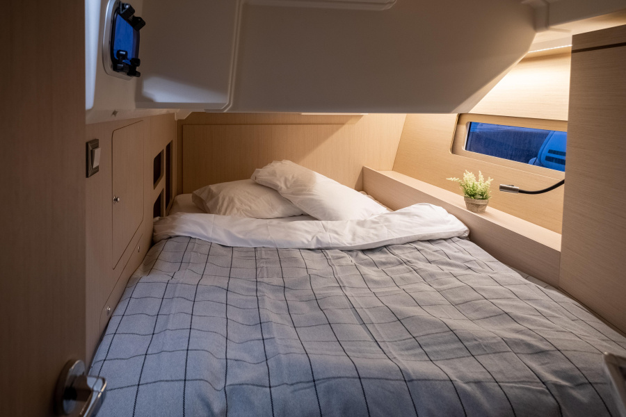 Oceanis 46.1 — photo 24