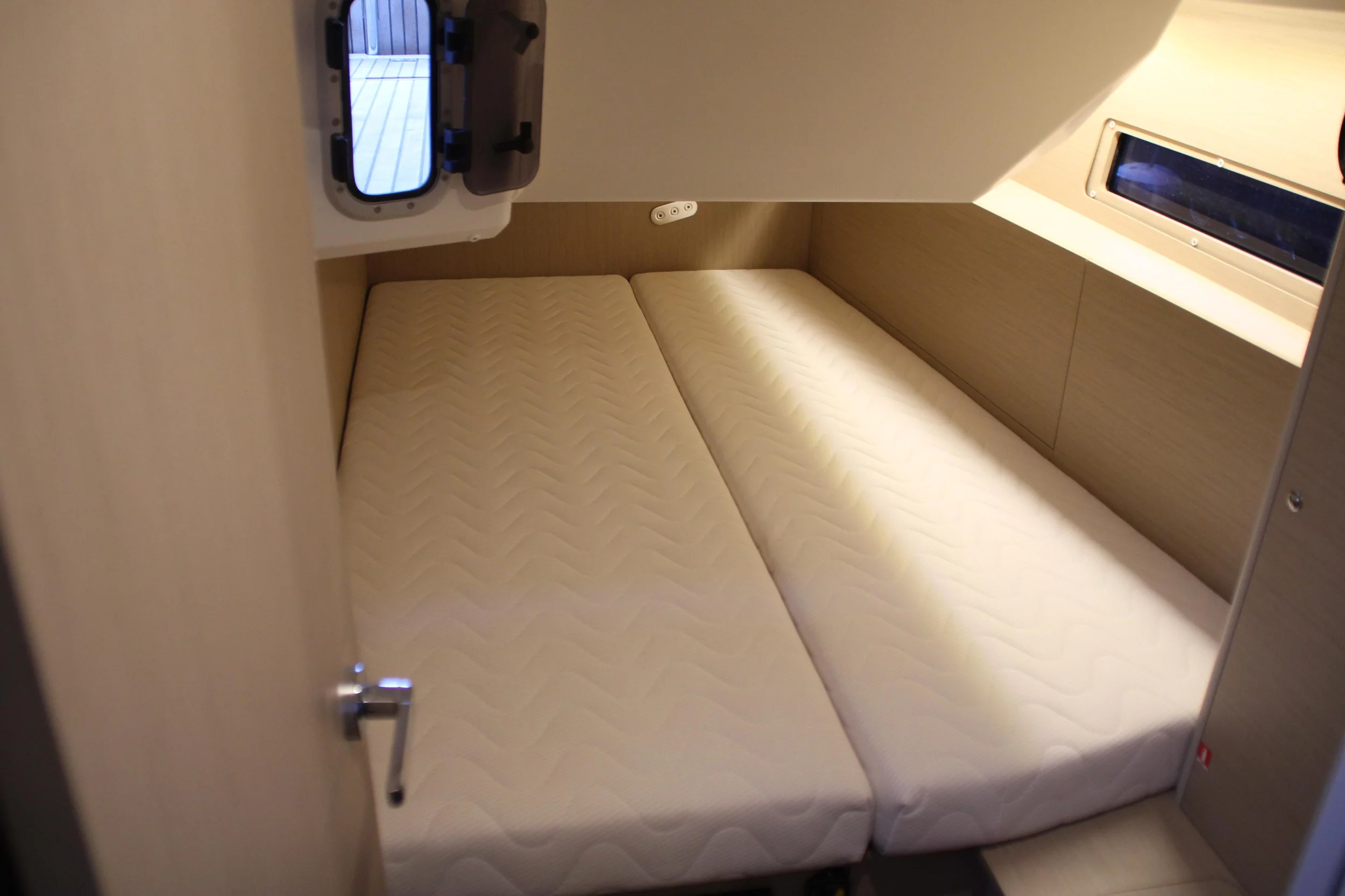 Oceanis 40.1 (Maranel)  - 15