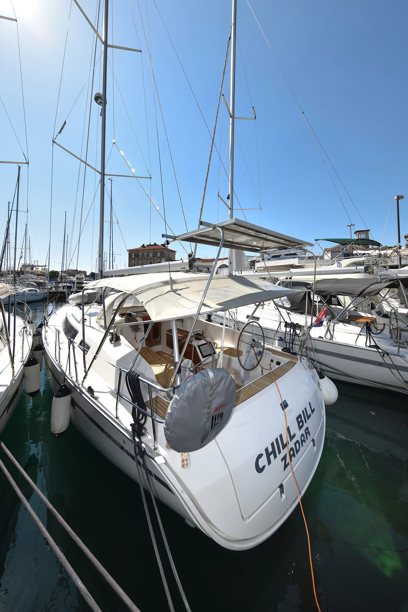 Bavaria Cruiser 41 (CHILL BILL)  - 3