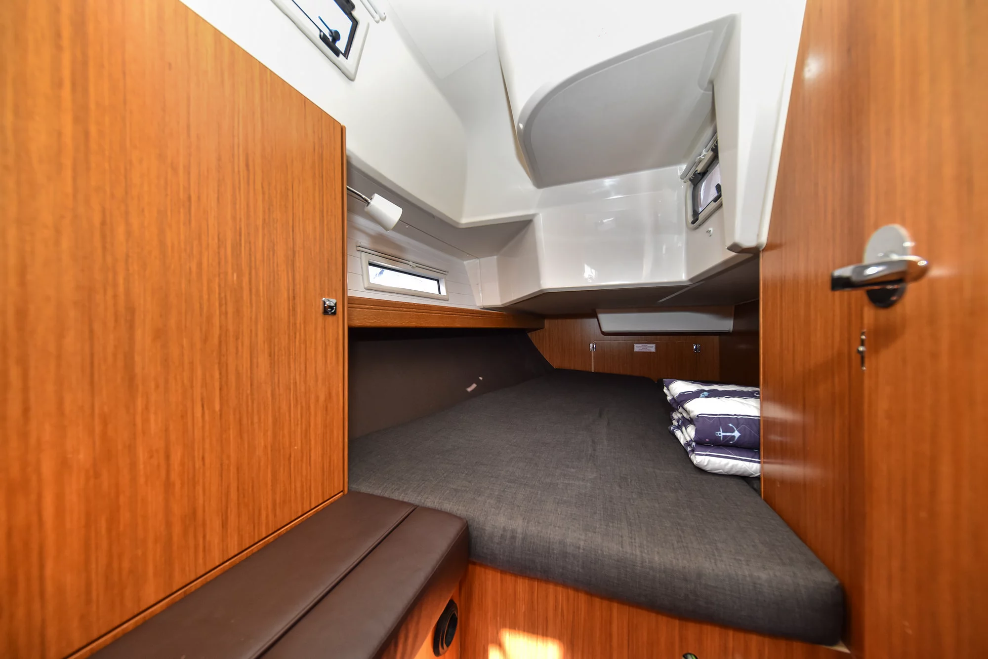 Bavaria 37 (Viviana)  - 12
