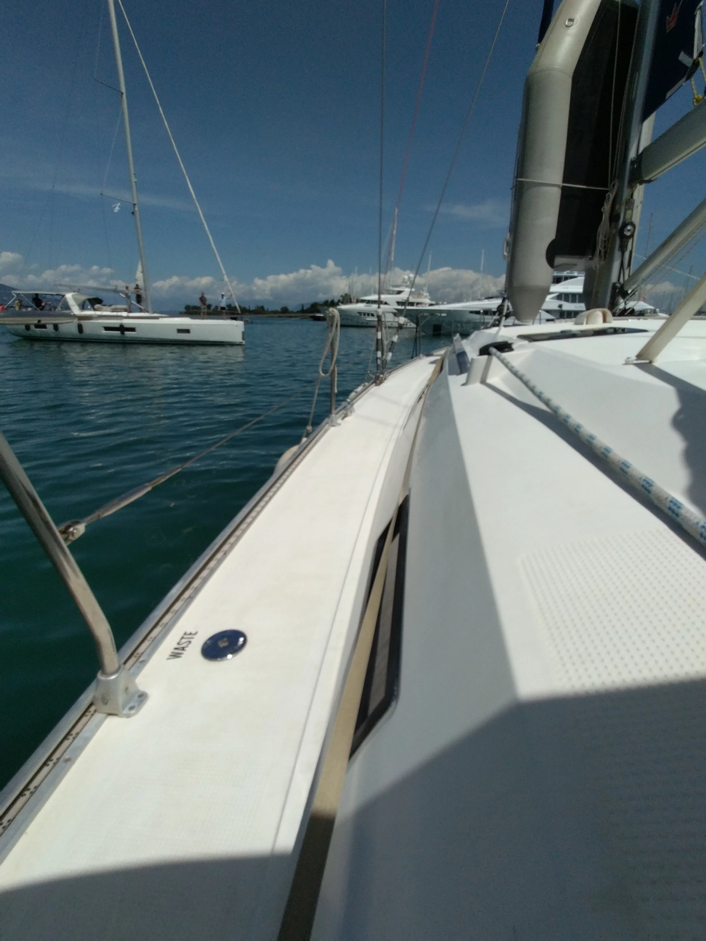 Bavaria Cruiser 51 (Gin Tonic)  - 8