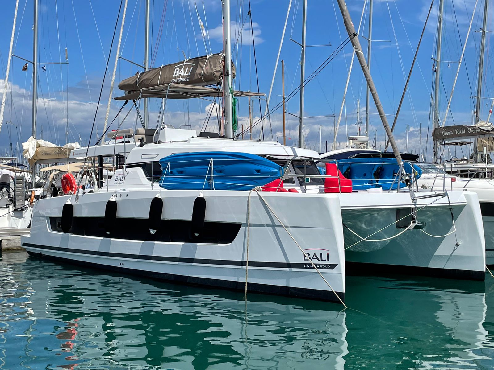 Photo #1 - Bali Catspace (Helona) en Volos - 16267