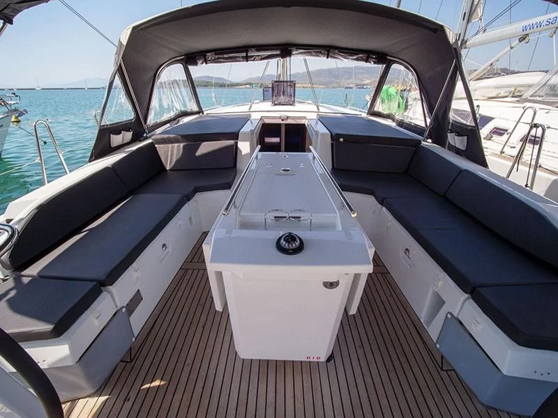 Oceanis 46.1 (5/3) (Layla)  - 3