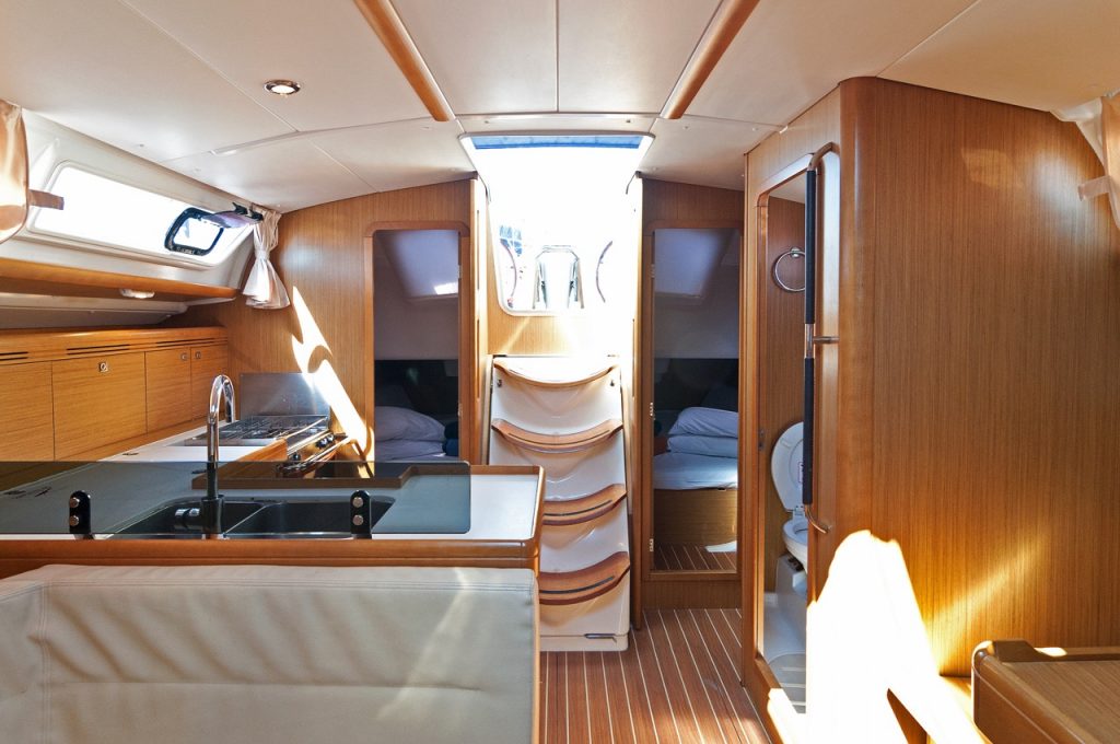 Photo #32 - Sun Odyssey 39i (Bookie Too) en Salamina - 14705