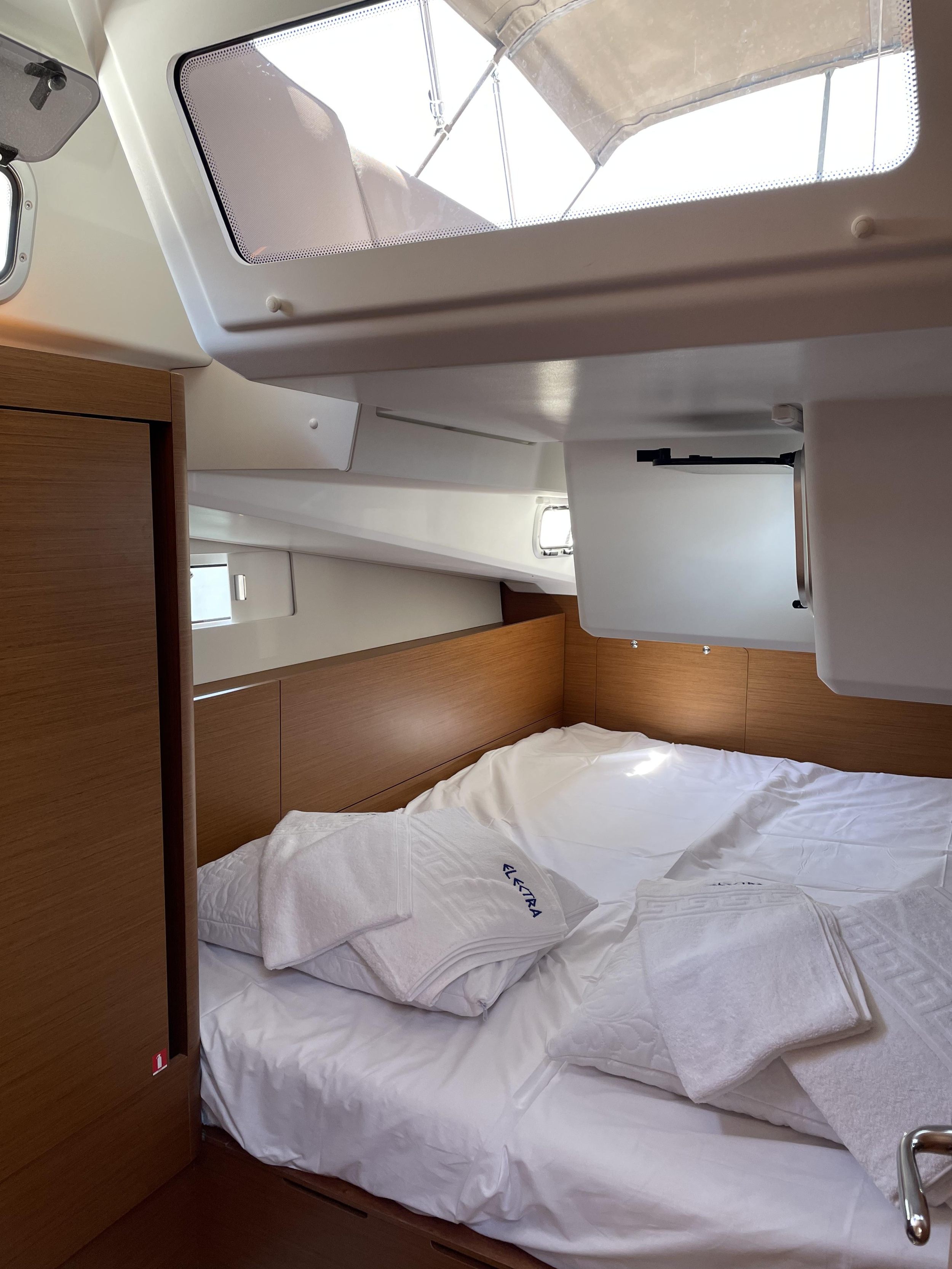 Photo #5 - Sun Odyssey 490 (Electra) en Volos - 16749