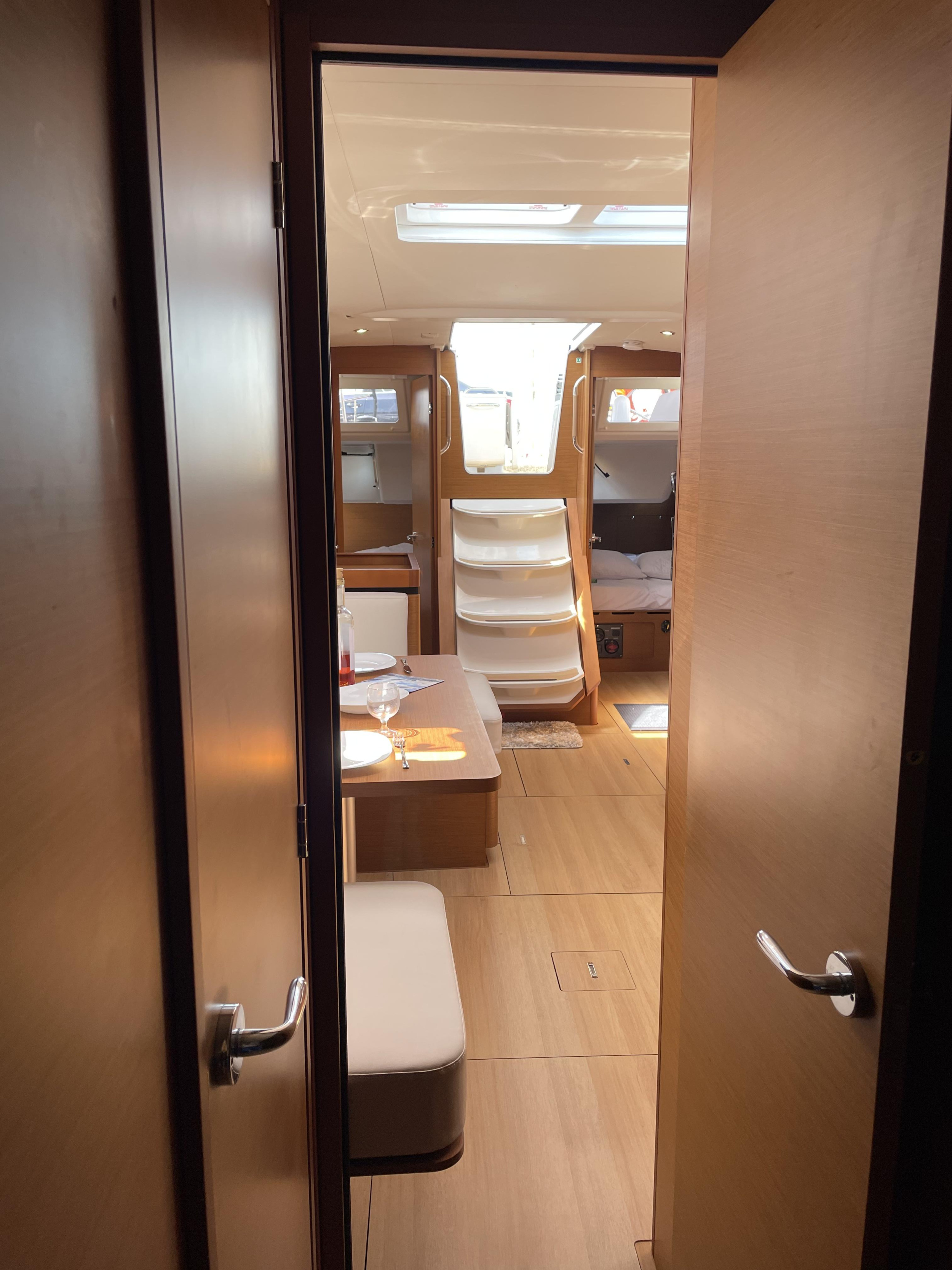 Photo #3 - Sun Odyssey 490 (Electra) en Volos - 16749