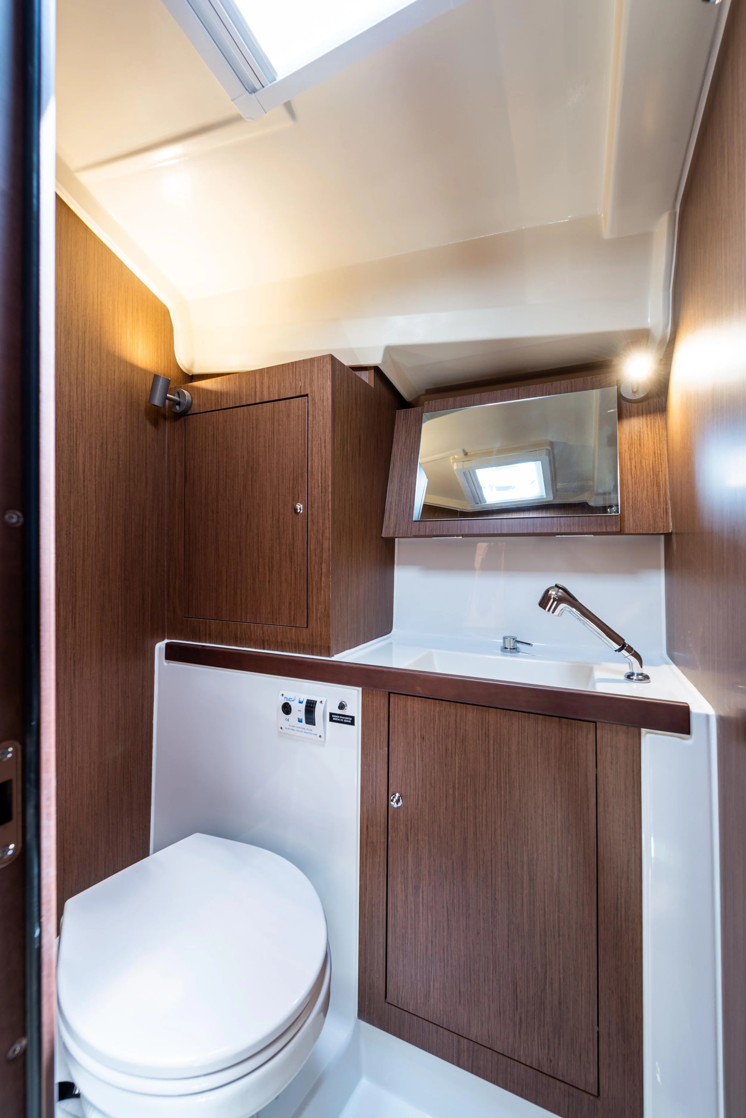 Oceanis 41.1 (Argyroula)  - 14