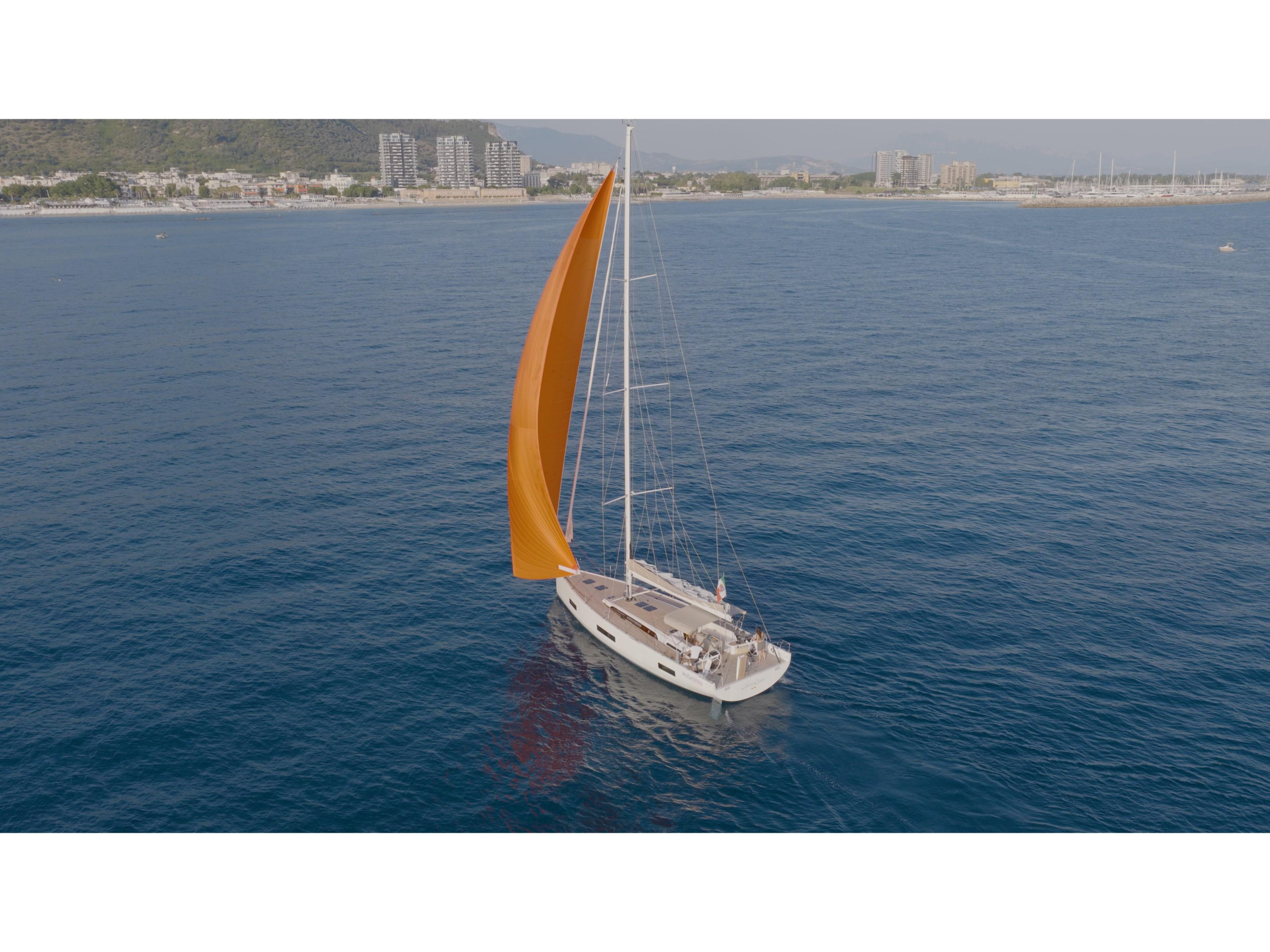 Solaris 50 — photo 1