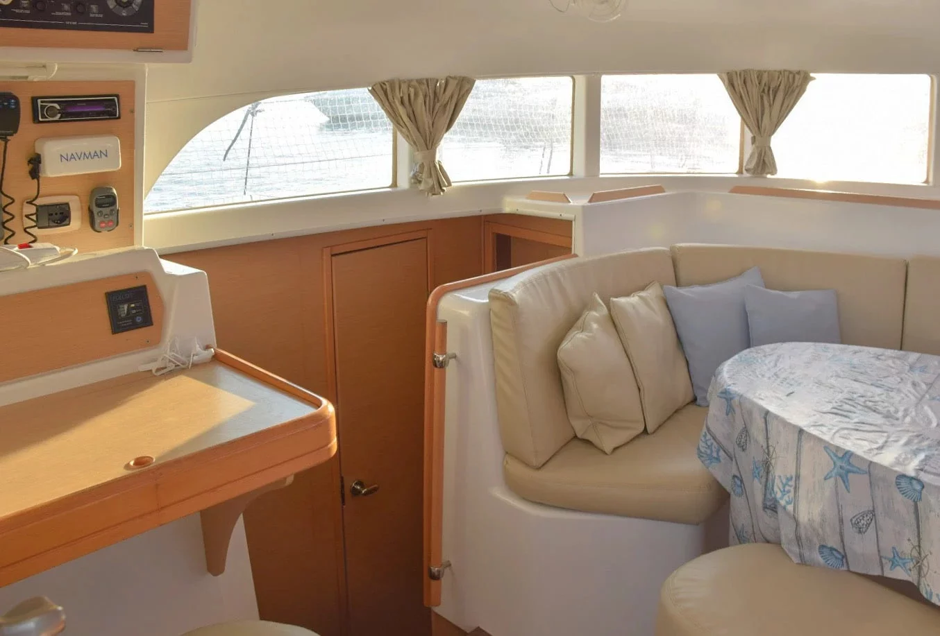 Lagoon 380 (Giulia)  - 5
