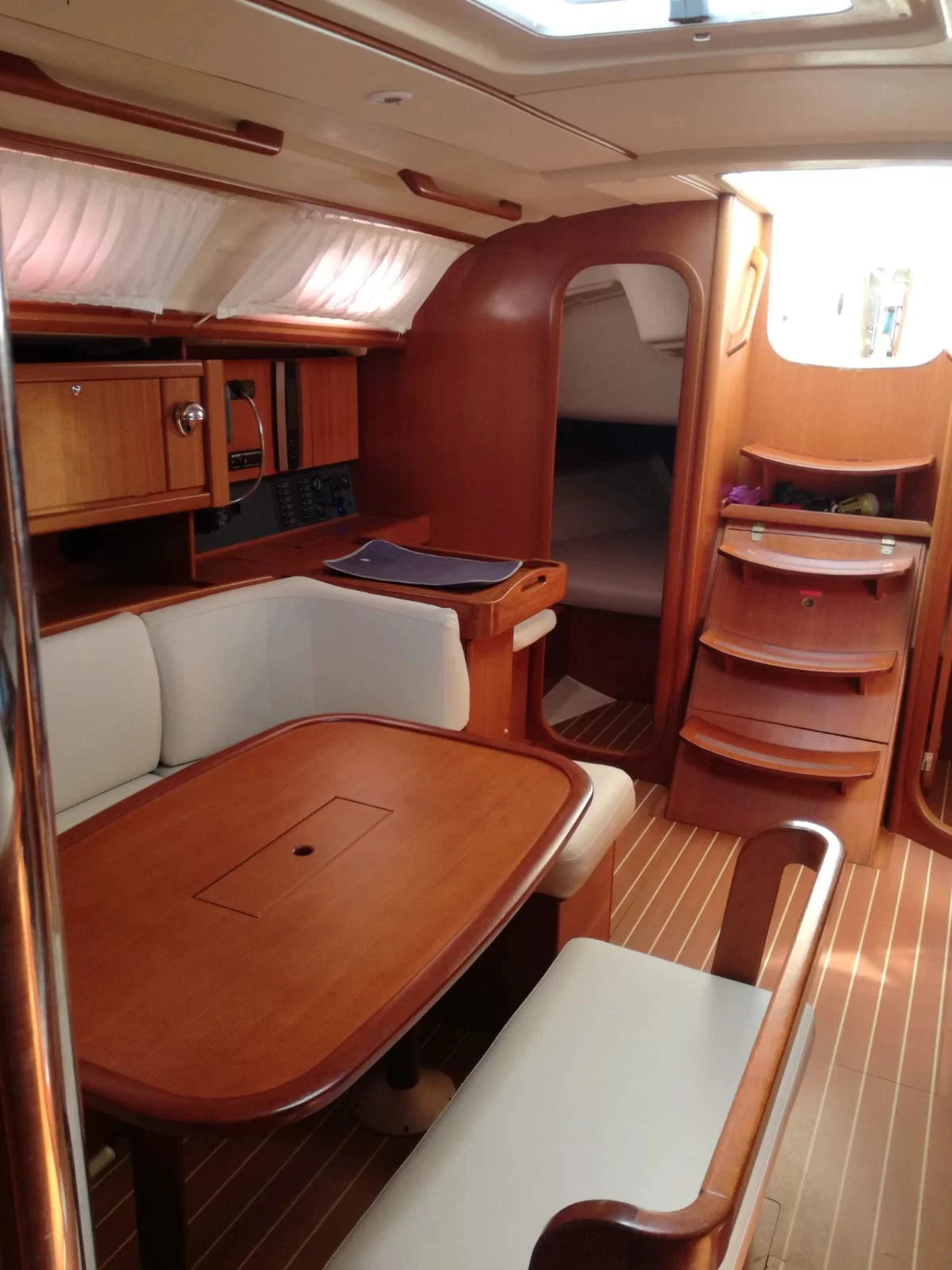 Dufour 385 Grand Large (Erica)  - 4