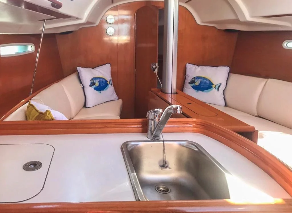 Beneteau First 31.7 (Finisterrae)  - 1