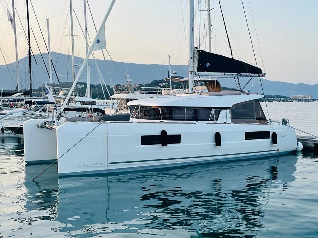 Lagoon 40 (Fratelli) Main image - 0