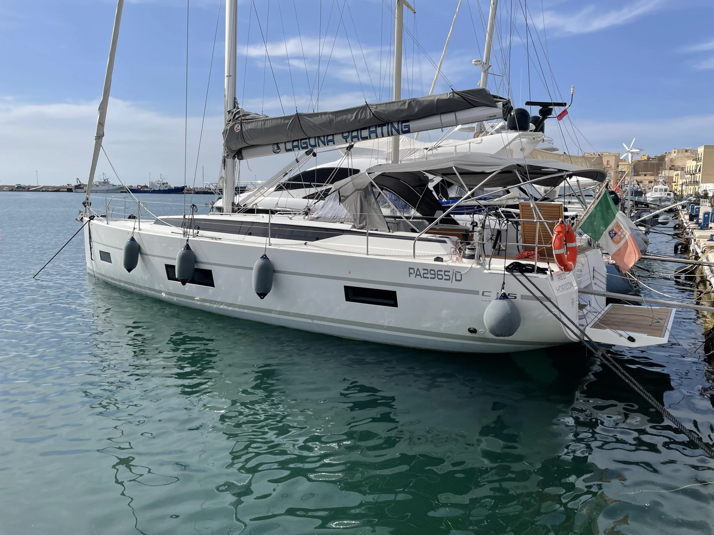 Bavaria C45 (Red Horizon)  - 10