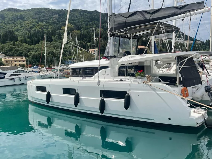Lagoon 46 AC&GEN/ WM/ CAM/ WI-FI (Latria)  - 3
