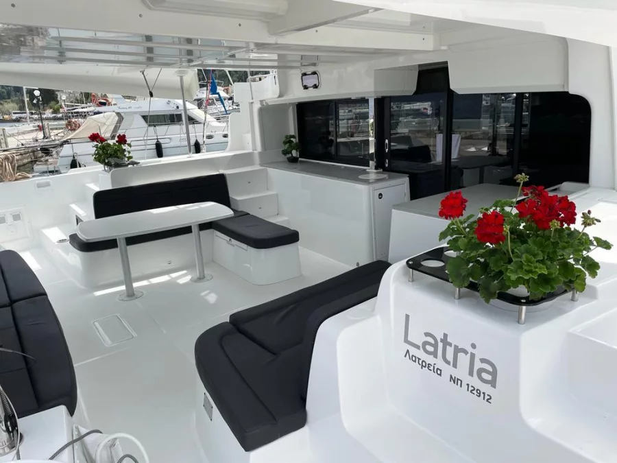 Lagoon 46 AC&GEN/ WM/ CAM/ WI-FI (Latria)  - 15