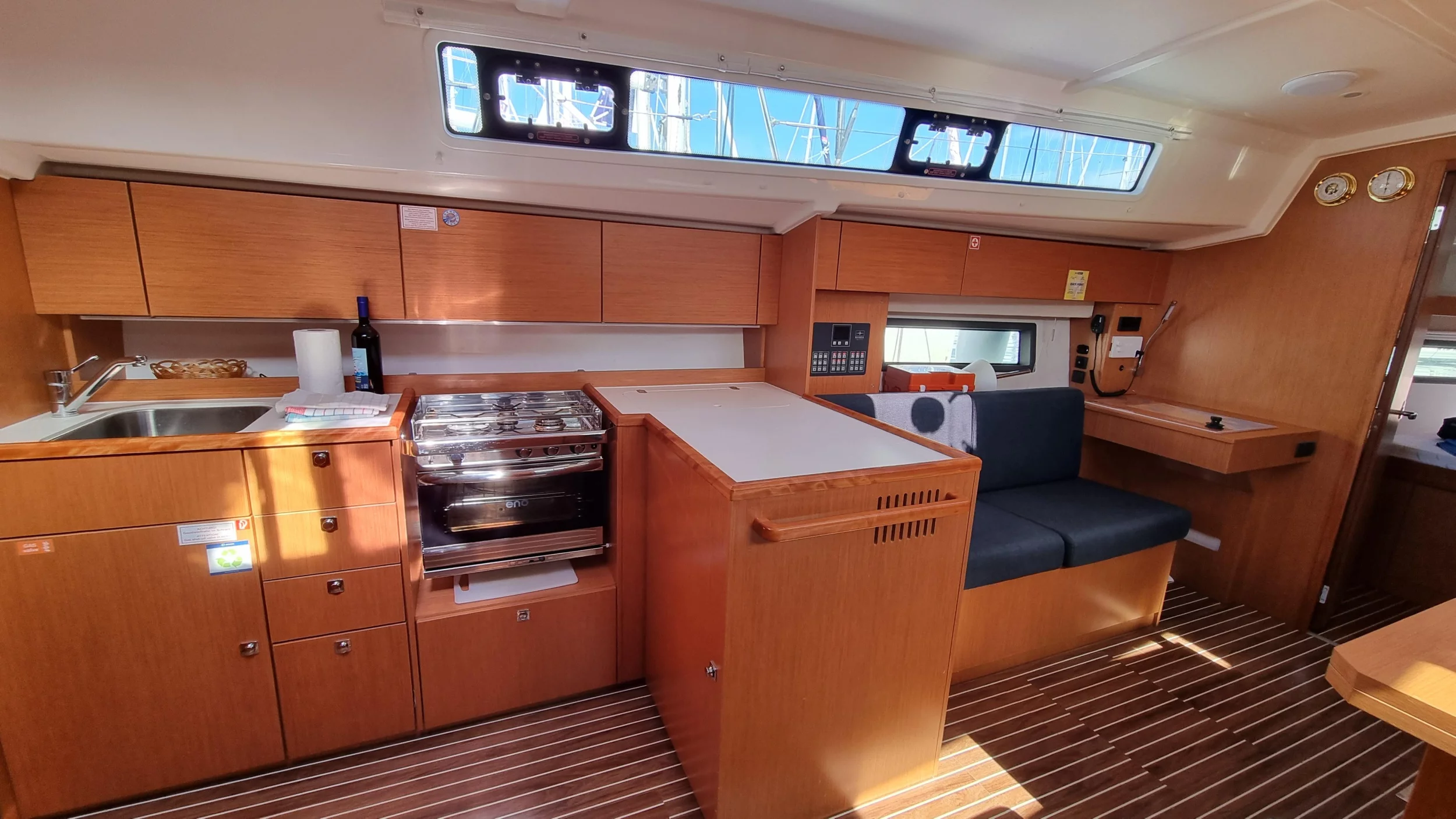 Bavaria C42 (Quick Point)  - 5