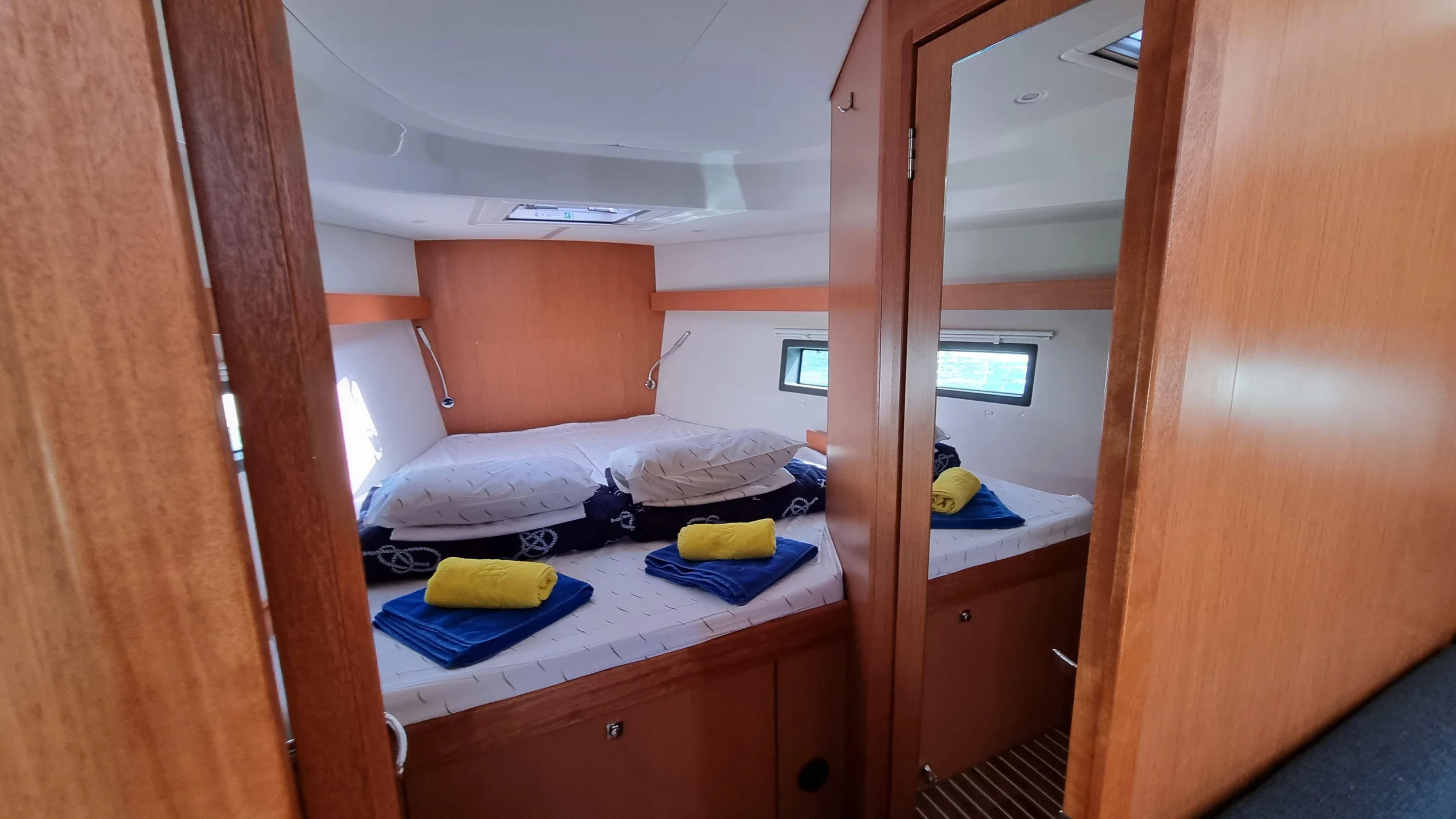 Bavaria C42 (Quick Point)  - 15