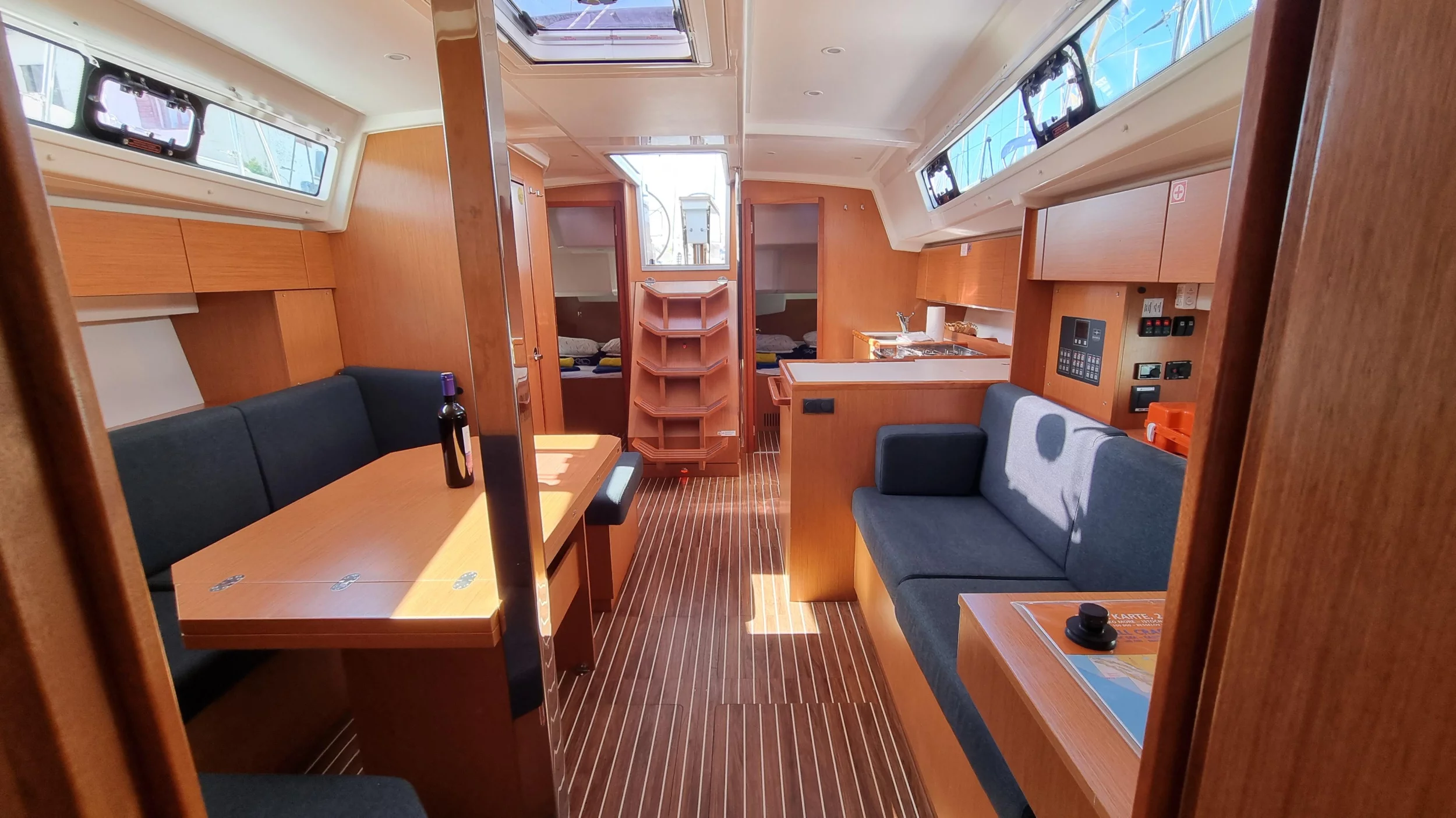 Bavaria C42 (Quick Point)  - 6