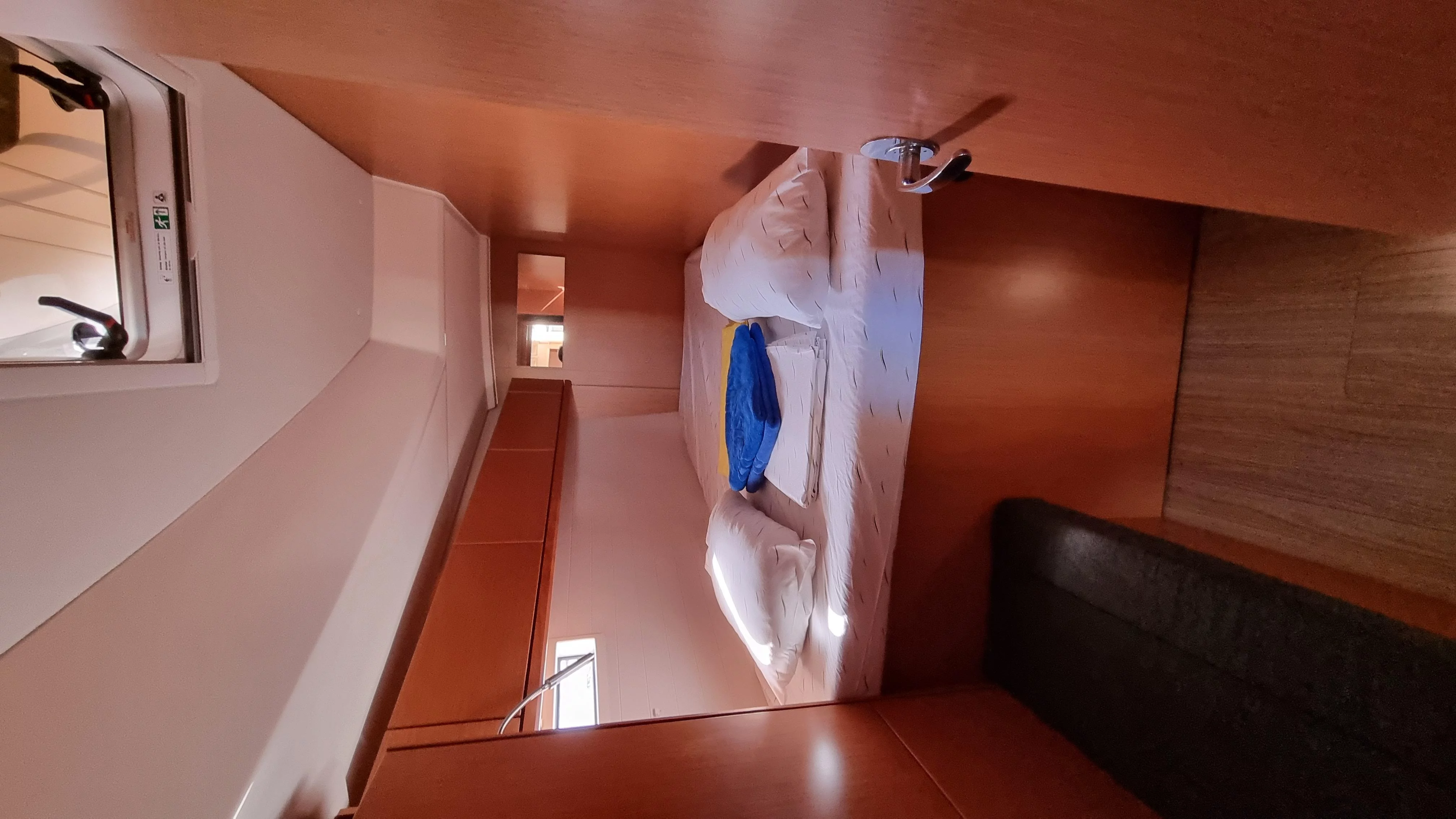 Bavaria Cruiser 46 (Spring Dolphin)  - 17