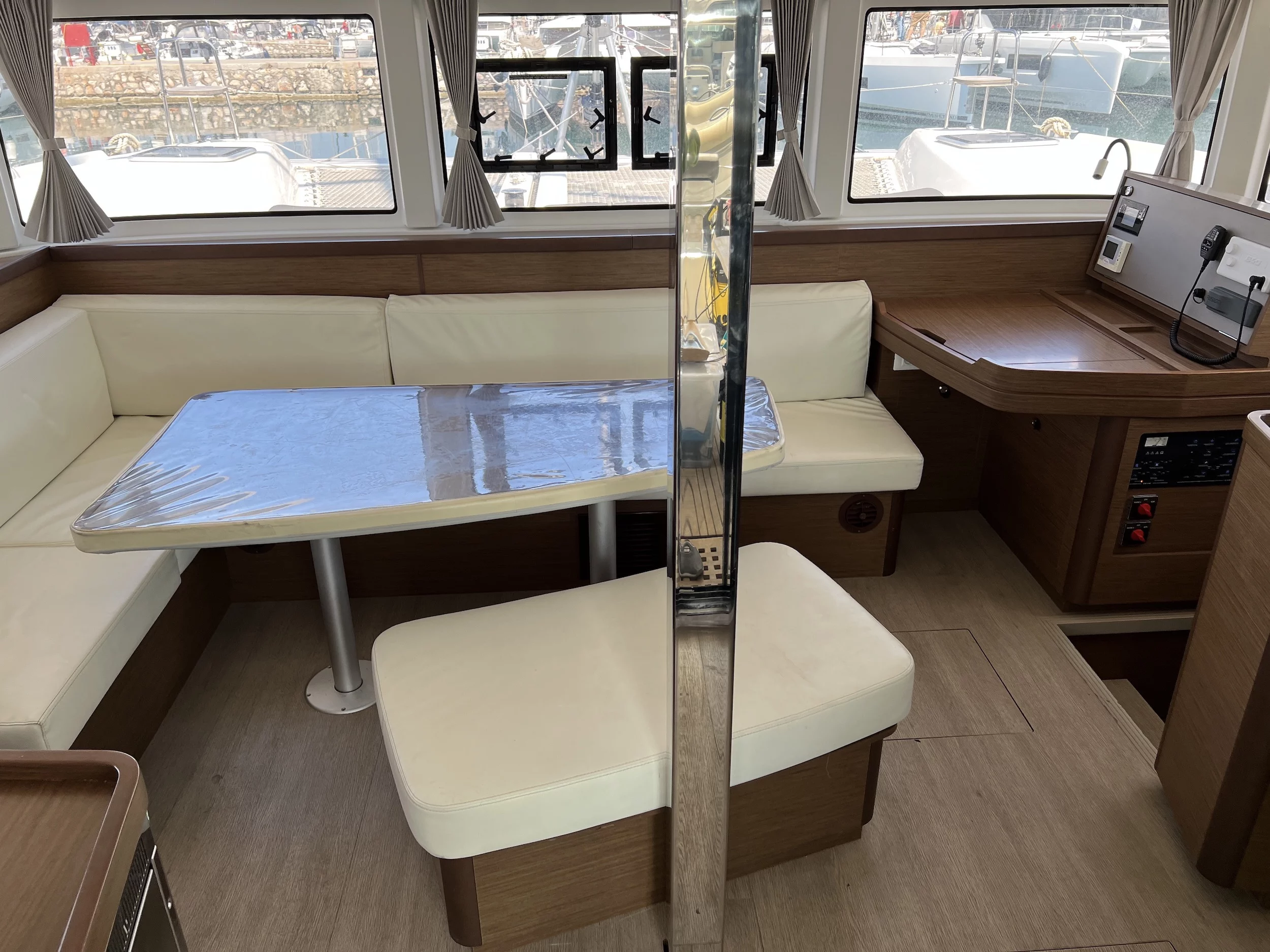 Lagoon 42 (Sea Hawk) Interior image - 3
