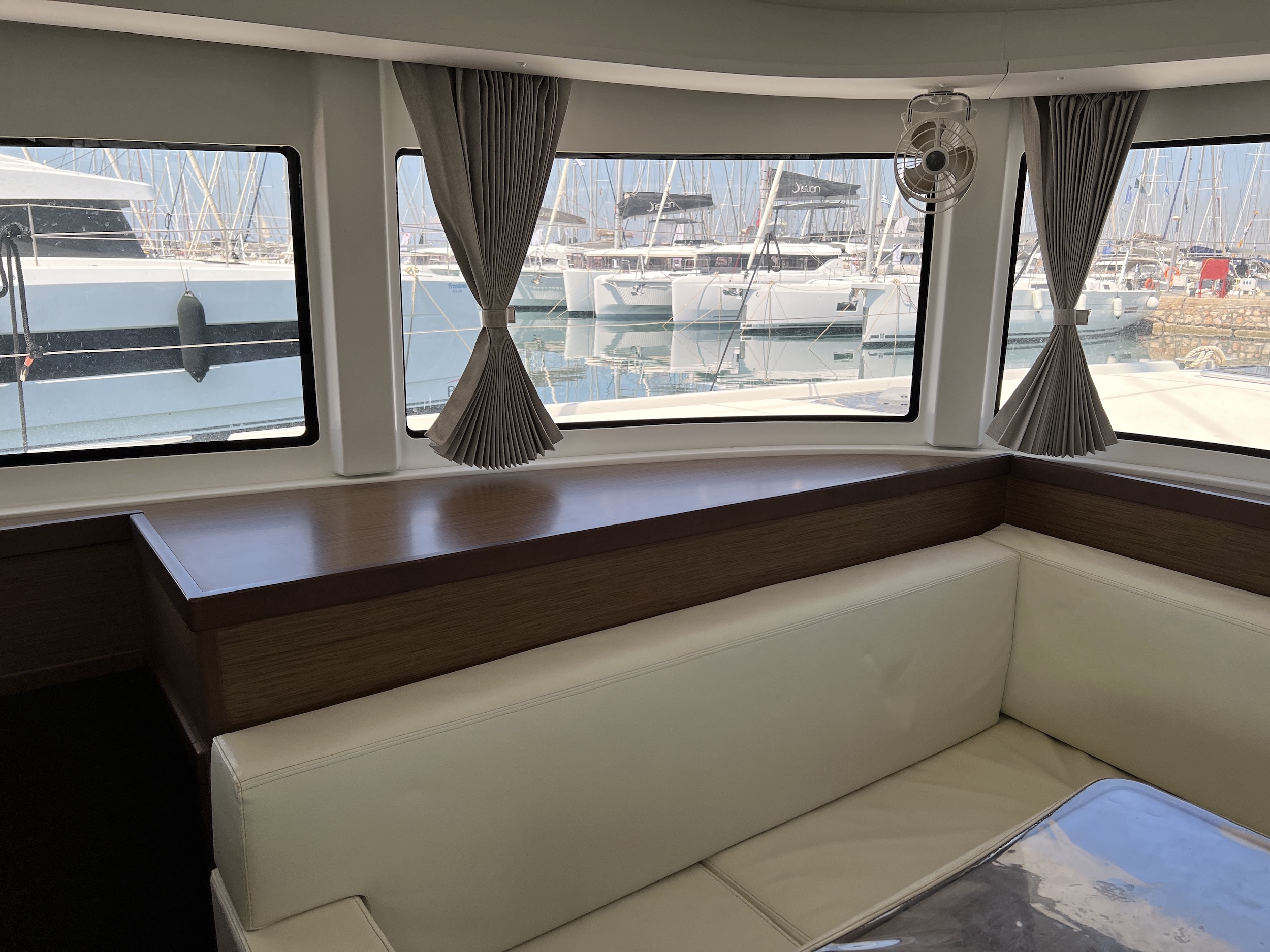 Photo #2 - Lagoon 42 (Sea Hawk) en Atenas - 5394