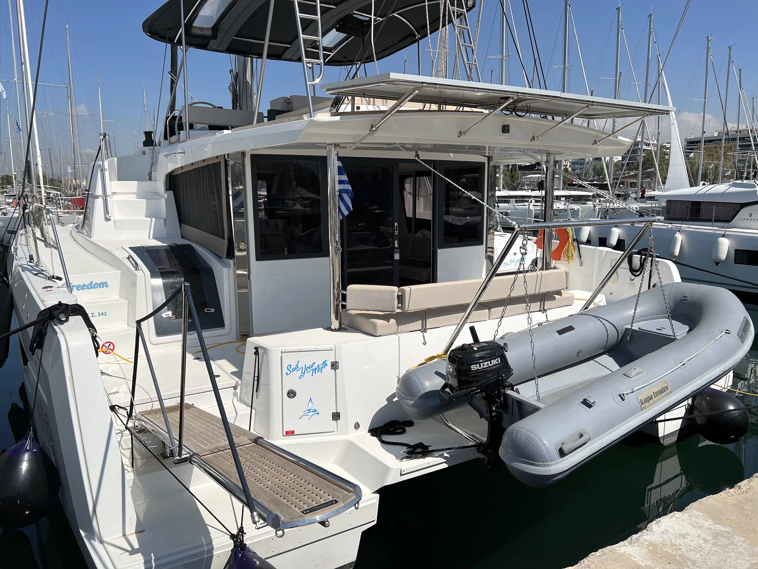 Bali 4.6 (5+1 cab) (Freedom)  - 8