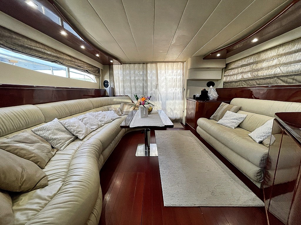 Eminence X6 — photo 3