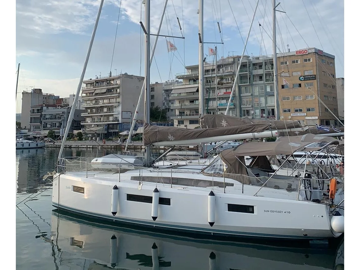 Sun Odyssey 410 (Iliada) Main image - 0