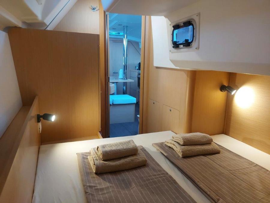 Oceanis 35 R — photo 4