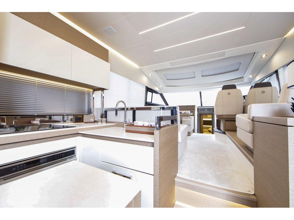 Photo #7 - Prestige 520 S (Fabiana) in Pozzuoli - 17972