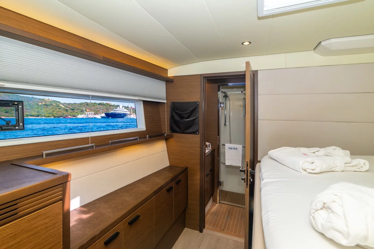 Lagoon 620 (10+3) (The Sun (refit 2025))  - 83